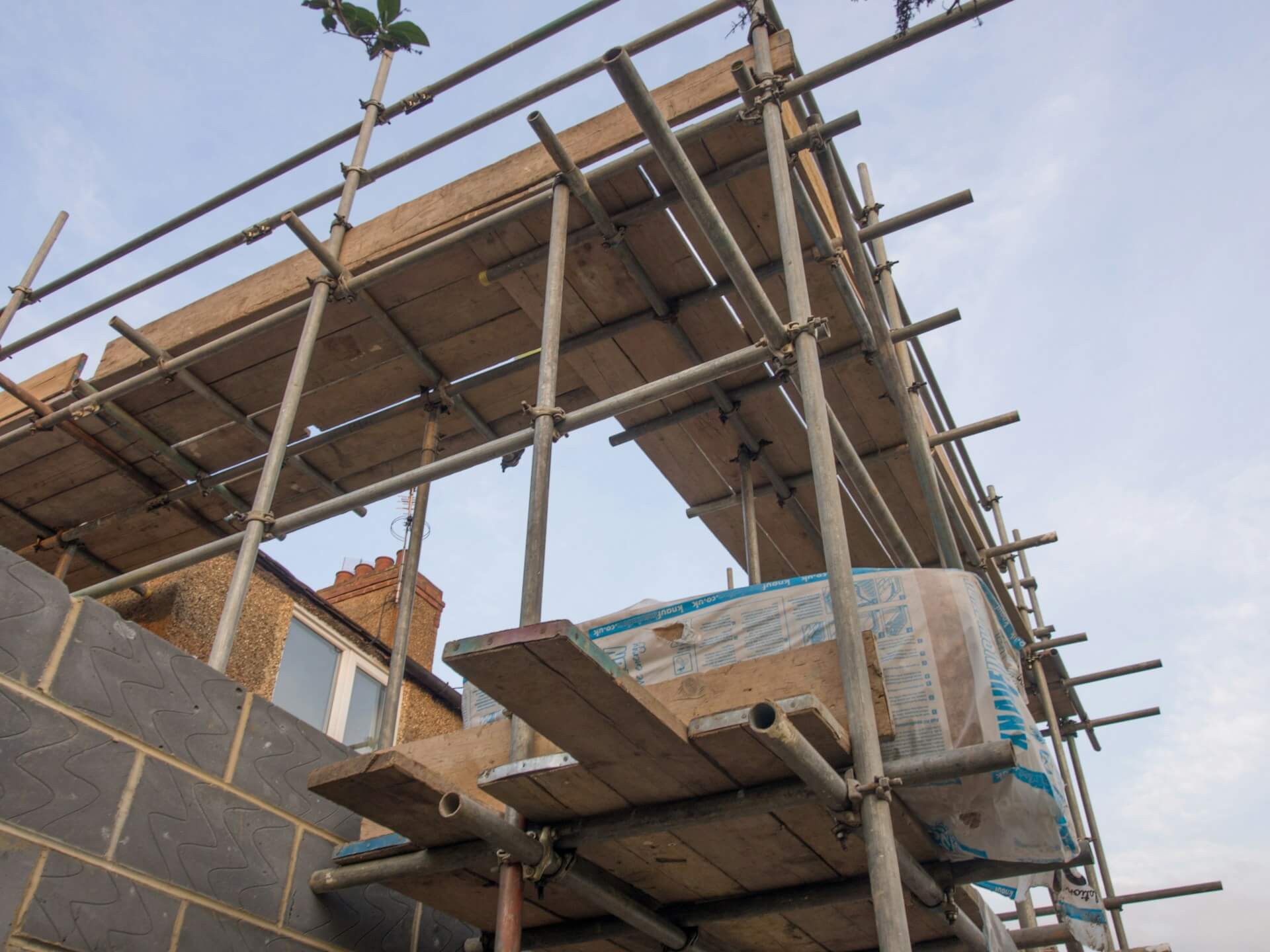 cantilever scaffolding in sunderland